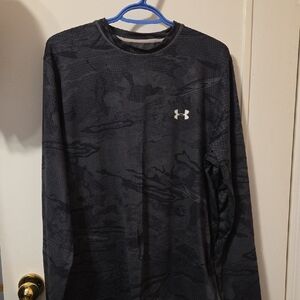 Under Armour Men's Dark Patterned Long Sleeve Tee
